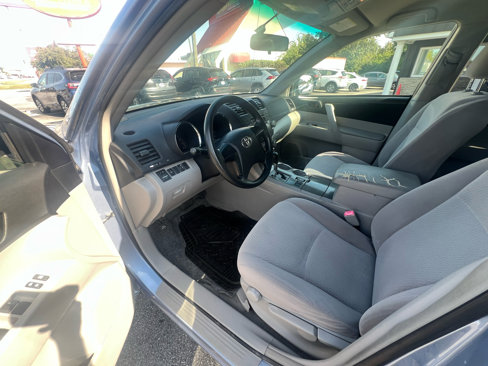 Used 2009 Toyota Highlander 2WD image 10