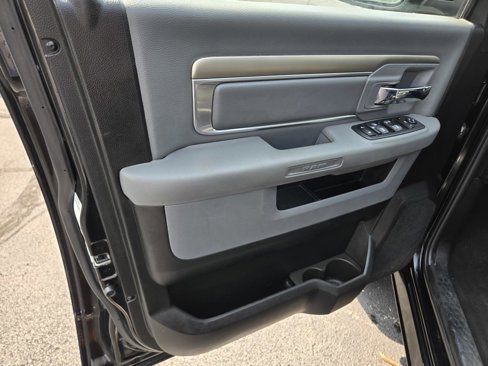 Used 2019 RAM 1500 Big Horn image 36