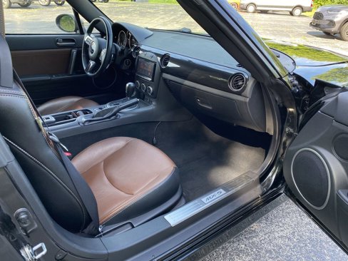 Used 2013 MAZDA MX-5 Miata Grand Touring image 40