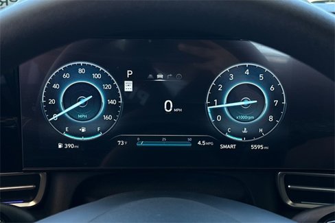 Used 2024 Hyundai Elantra SEL image 28