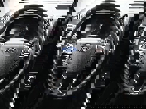 Used 2023 Ford Edge SEL image 10