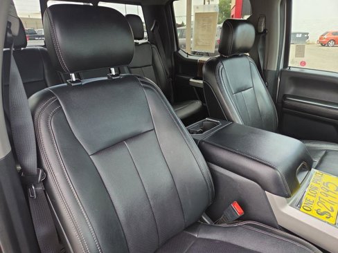 Used 2019 Ford F150 Lariat w/ FX4 Off-Road Package image 30