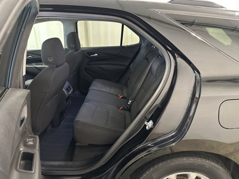 Used 2018 Chevrolet Equinox LT w/ Sun & Infotainment Package image 10