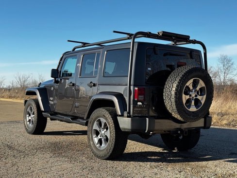 Used 2017 Jeep Wrangler Unlimited Sahara w/ Connectivity Group image 3