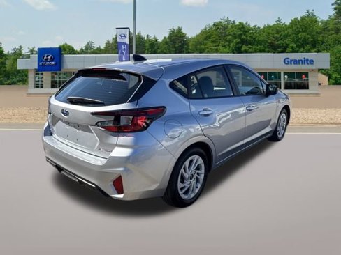 Used 2024 Subaru Impreza 2.0i image 9