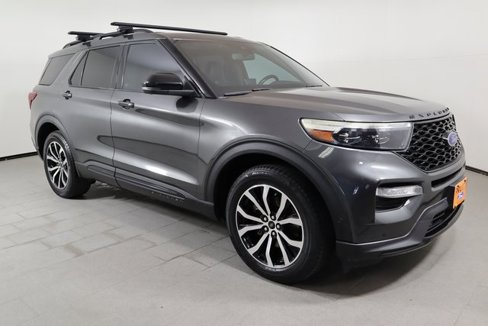 Used 2020 Ford Explorer ST w/ Premium Technology Package image 3