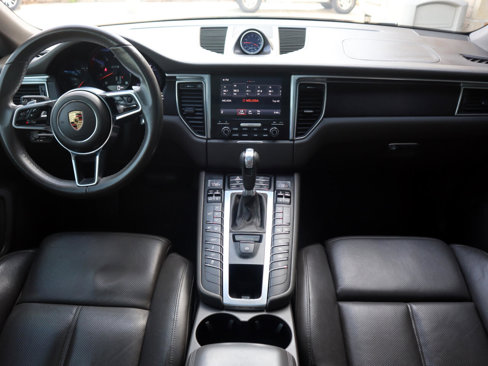 Used 2017 Porsche Macan GTS image 22