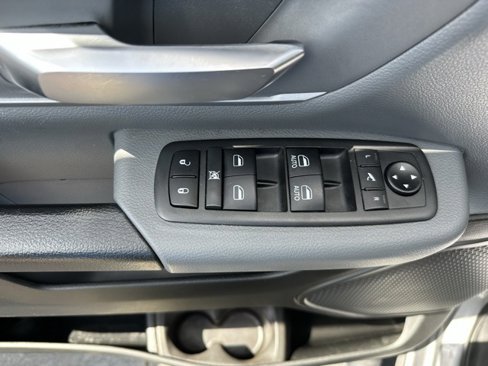 Used 2020 RAM 1500 Big Horn image 17