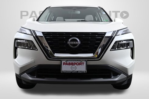 Certified 2023 Nissan Rogue SV image 2