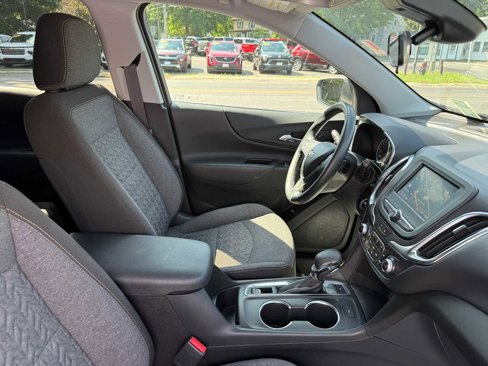 Used 2023 Chevrolet Equinox LT image 40