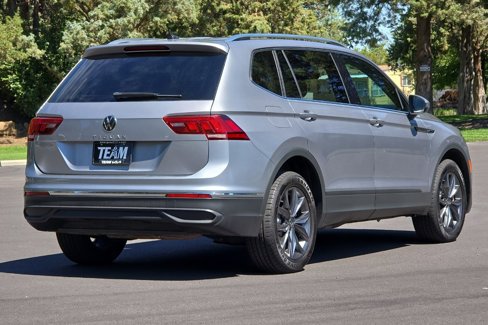 Used 2022 Volkswagen Tiguan SE image 4