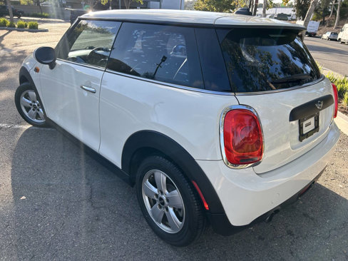 Used 2014 MINI Cooper 2-Door Hardtop image 5