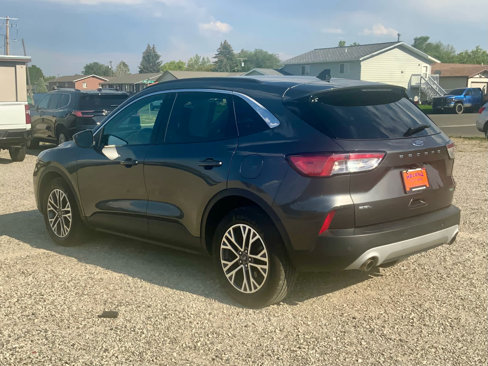Used 2020 Ford Escape SEL image 3