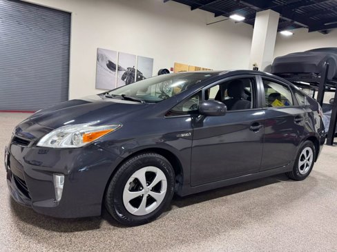 Used 2012 Toyota Prius Three image 10