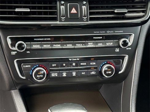 Used 2018 Kia Optima EX image 21