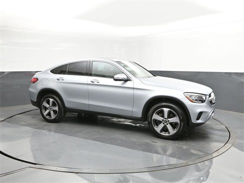 Used 2023 Mercedes-Benz GLC 300 4MATIC Coupe image 17
