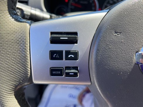 Used 2019 Nissan Frontier SL image 26