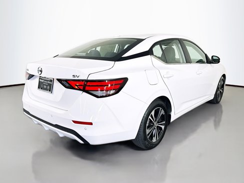 Used 2022 Nissan Sentra SV image 7