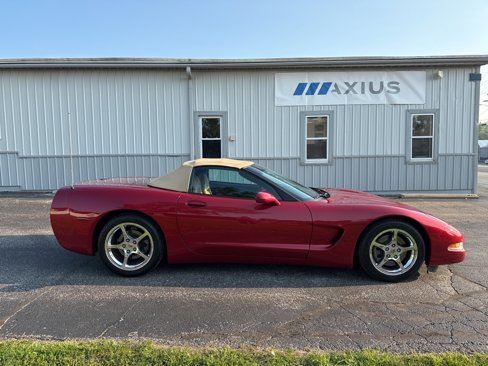 Used 2004 Chevrolet Corvette Convertible w/ Preferred Equipment Group image 2