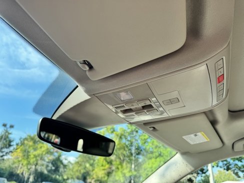 Used 2019 Volkswagen Atlas SEL image 30