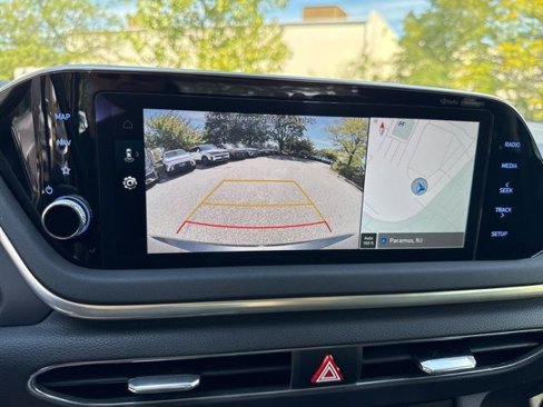 Certified 2023 Hyundai Sonata SEL w/ Convenience Package image 9