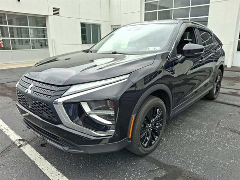 Used 2022 Mitsubishi Eclipse Cross LE image 4