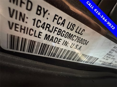 Used 2021 Jeep Grand Cherokee Limited image 25