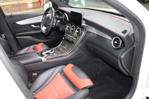 Used 2019 Mercedes-Benz GLC 63 AMG 4MATIC image 8
