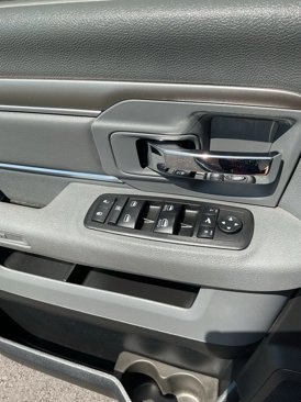 Used 2015 RAM 1500 Big Horn image 41