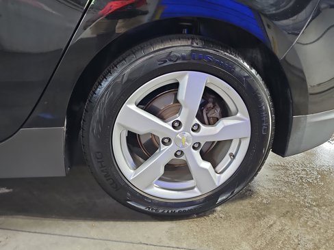 Used 2013 Chevrolet Volt Premium w/ Premium Trim Package image 34