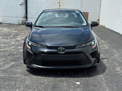Used 2024 Toyota Corolla LE image 7