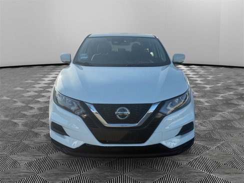 Used 2021 Nissan Rogue Sport S image 2