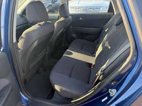Used 2011 Hyundai Elantra w/ Popular Equipment Pkg 2 image 11