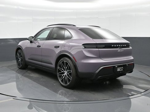 Certified 2024 Porsche Macan 4 Electric image 3