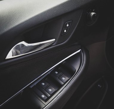 Used 2017 Chevrolet Cruze LS image 14