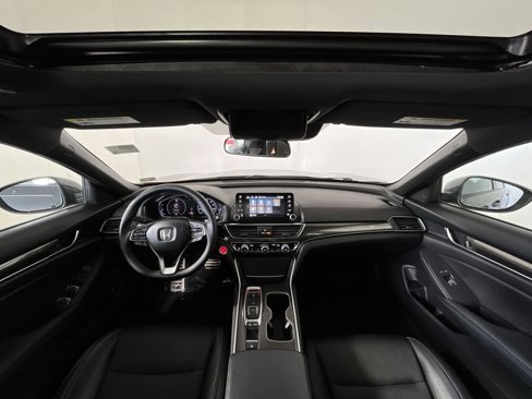 Used 2018 Honda Accord Sport image 22