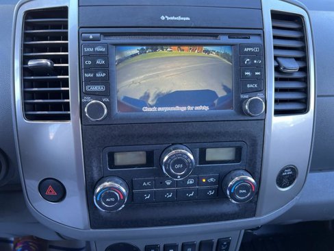 Used 2019 Nissan Frontier SL image 30