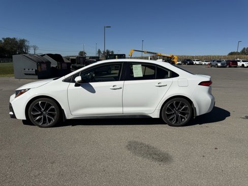 Used 2022 Toyota Corolla SE image 9