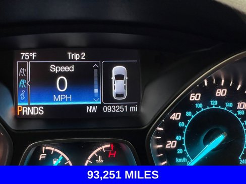 Used 2016 Ford Escape SE w/ SE Leather Comfort Package image 3