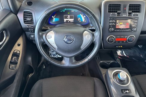 Used 2013 Nissan Leaf S w/ Charger Pkg image 16