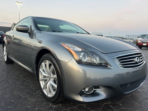 Used 2011 INFINITI G37 x w/ Premium Pkg image 1