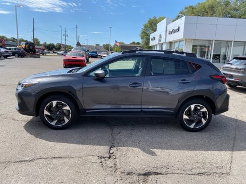 Used 2024 Subaru Crosstrek 2.5i Limited w/ Crosstrek Mirror Package image 8