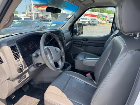 Used 2016 Nissan NV 3500 S w/ Power Package image 9