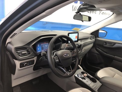 New 2025 Ford Escape Active image 13