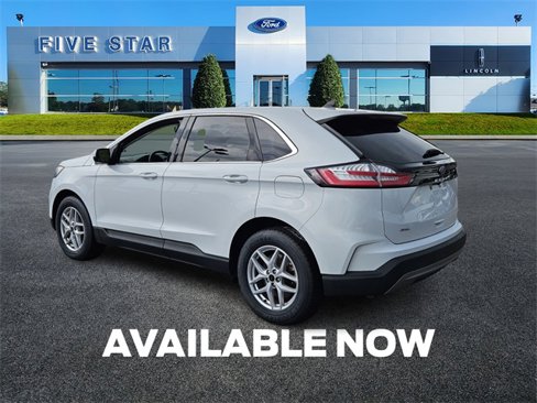Used 2023 Ford Edge SEL image 5