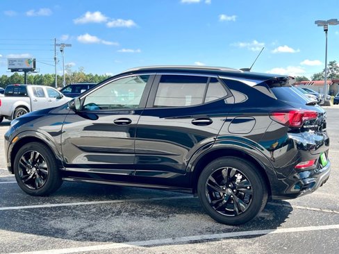 Used 2024 Buick Encore GX Sport Touring image 8