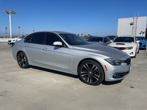 Used 2018 BMW 330i Sedan image 1