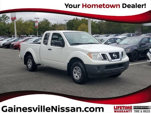 Used 2019 Nissan Frontier S image 1