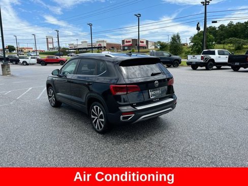Used 2022 Volkswagen Taos SE image 7
