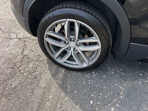 Used 2019 Cadillac XT4 Sport image 22
